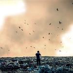 Κυκλική οικονομία ή καύση; Η Ελλάδα αναζητά βιώσιμη λύση για τα απόβλητα με στόχους ΕΕ 2035, υψηλή ταφή και ακριβές επενδύσεις.