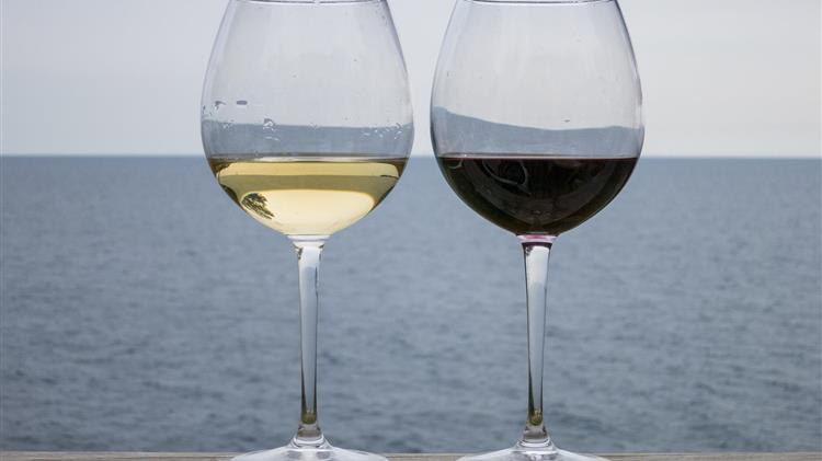 Καθοριστική η απόφαση του Σ.τ.Ε. για τον ΕΦΚ στο κρασί