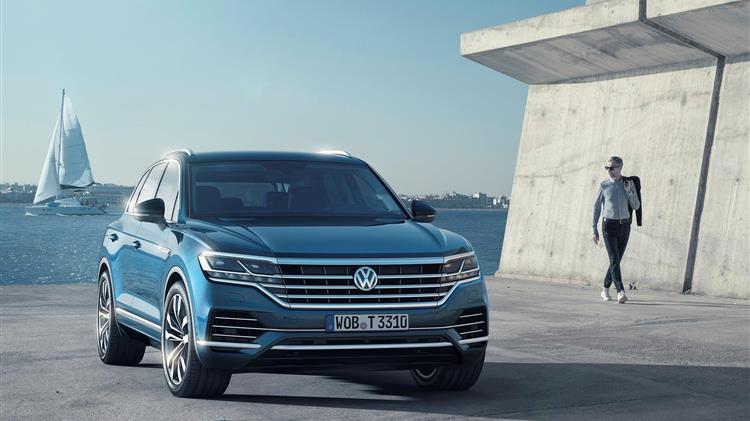  H Volkswagen δείχνει το δρόμο: αποκάλυψη του νέου Touareg στο Πεκίνο 