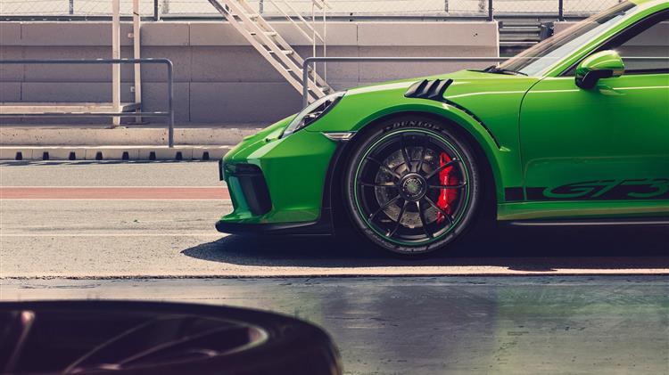 Τα ελαστικά Dunlop Sport Maxx Race 2 εγκρίθηκαν από την Porsche για το νέο 911 GT3 RS