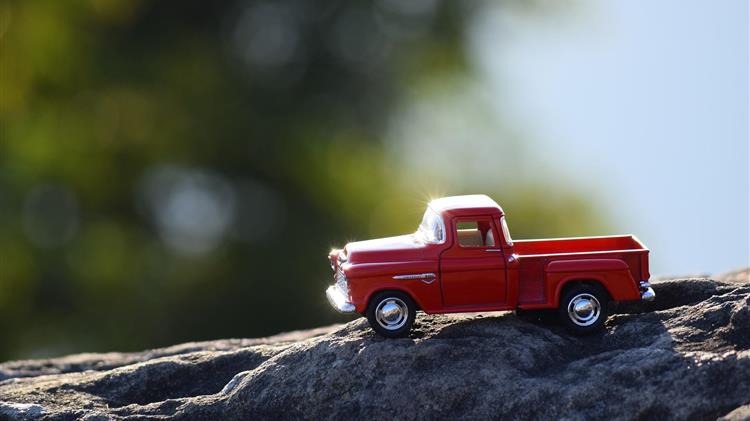 Επιστροφή πινακίδων και αδειών οδήγησης και κυκλοφορίας ενόψει του Πάσχα 