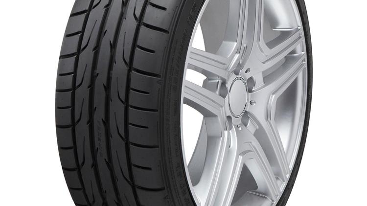 Η DUNLOP συνεχίζει να σπάει ρεκόρ και να κερδίζει αγώνες στο ISLE OF MAN TT 