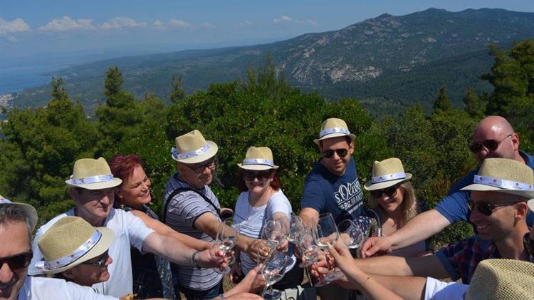 Οι ΠΟΡΤΕΣ των οινοποιείων στους «Δρόμους του Κρασιού της Βορείου Ελλάδος» ΑΝΟΙΞΑΝ 