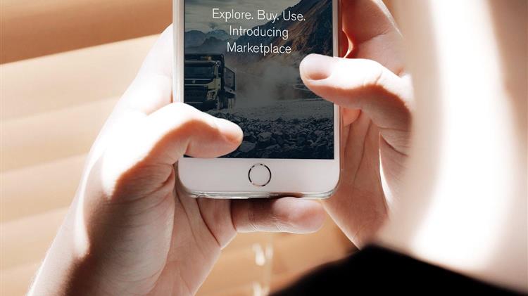 Η Volvo Trucks απλουστεύει τις καθημερινές λειτουργίες με νέα διεπαφή για ψηφιακές υπηρεσίες Volvo Connect