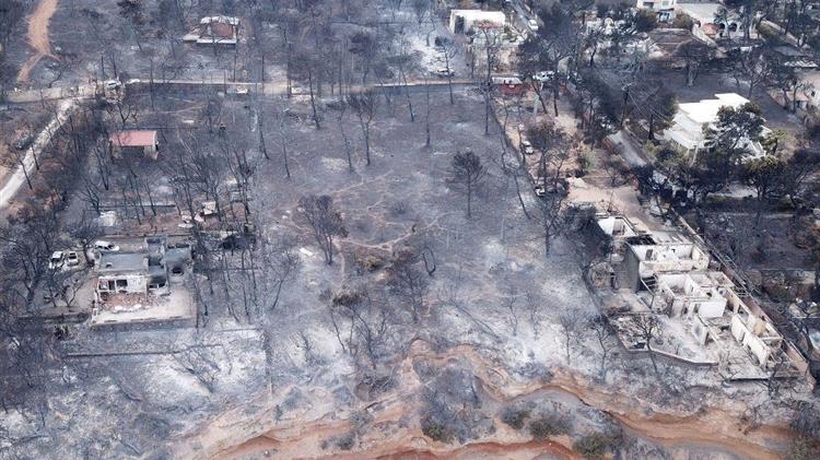 Καταγραφή επιχειρήσεων που επλήγησαν από τις πυρκαγιές στην Περιφέρεια Δυτικής Ελλάδας