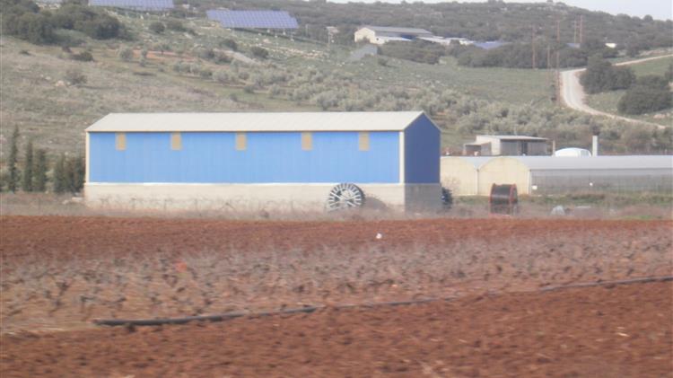 ΑΑΔΕ: απαλλάσσονται οι συνεταιρισμένοι αγρότες από το τέλος επιτηδεύματος