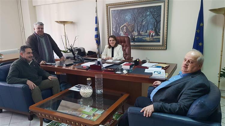 Συνάντηση της  Ολ. Τελιγιορίδου με τον Πασχαλίδη Π. για Σχέδια Βόσκησης του Δήμου Πρεσπών