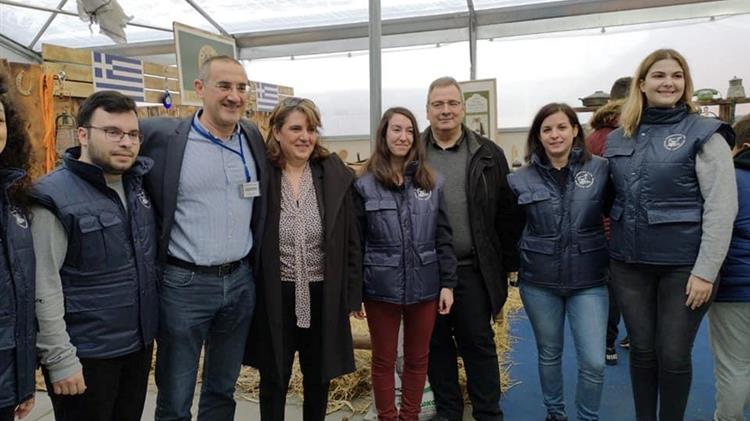 Η Ολυμπία Τελιγιορίδου στην 11η Έκθεση Zootechnia