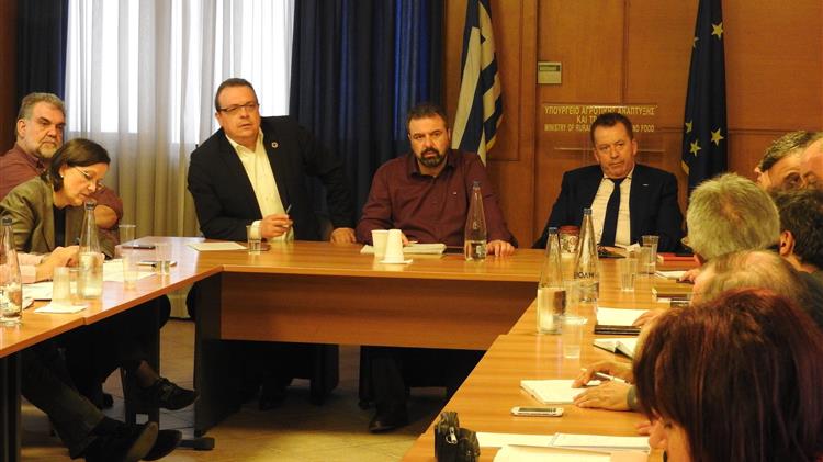 Σύσκεψη στο ΥΠΑΑΤ για το σύστημα ανακύκλωσης κενών συσκευασιών φυτοπροστατευτικών προϊόντων