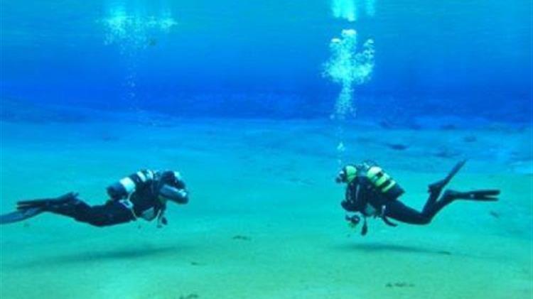 Tο πρώτο καταδυτικό πάρκο