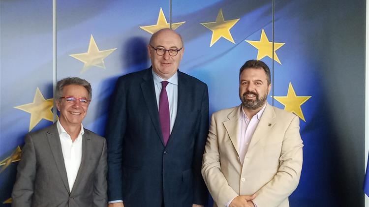 Συνάντηση του Στ. Αραχωβίτη με τον Επίτροπο Γεωργίας, Phil Hogan