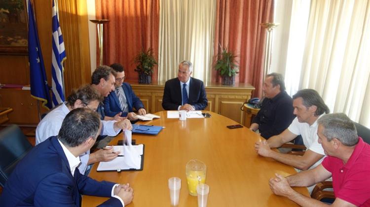 Συνάντηση Μ. Βορίδη με εκπροσώπους Νέας Ομοσπονδίας Χοιροτροφικών Συλλόγων Ελλάδος