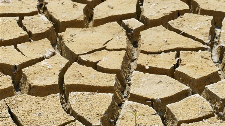 Μήνυση για την ατμοσφαιρική ρύπανση στο Βόλο υπέβαλε η Δωρ. Κολυνδρίνη