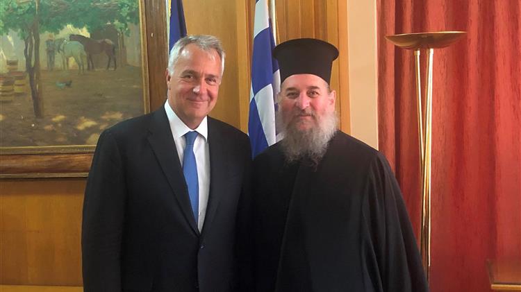 Το ΥΠΑΑΤ στο πλευρό της Ιεράς Θεολογικής Σχολής της Χάλκης