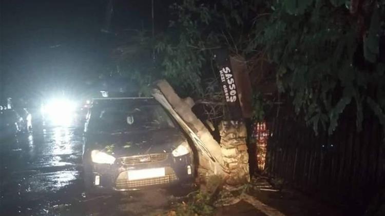 Έξι άνθρωποι έχασαν τη ζωή τους εξαιτίας των ακραίων καιρικών φαινομένων