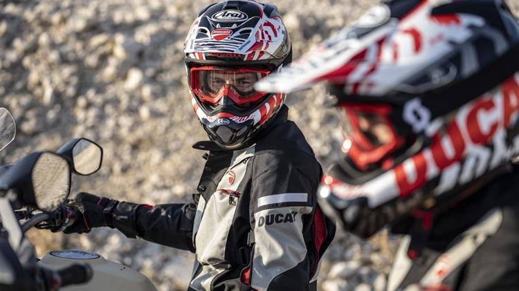 “SUMMER SALES” από το Ducati Athens 