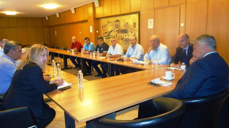 «Αντιμετωπίζουμε τον καπνό όπως όλα τα γεωργικά προϊόντα»   