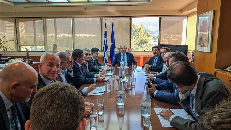 Συνάντηση με το προεδρείο του ΣΕΒ