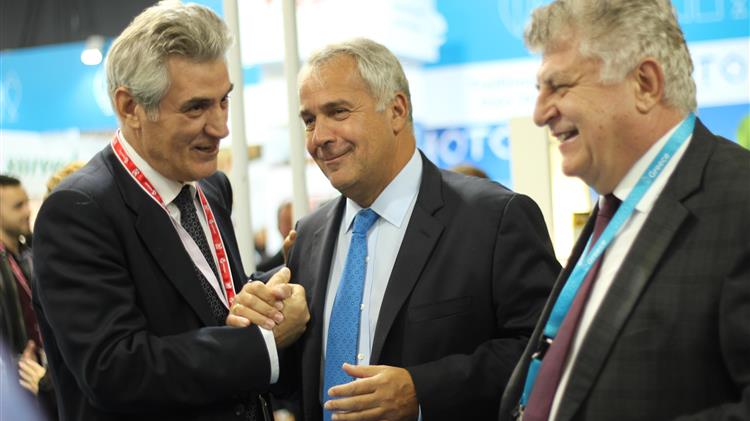 Ανάδειξη των ελληνικών προϊόντων και δασμοί των ΗΠΑ στο επίκεντρο της επίσκεψης του Μ. Βορίδη