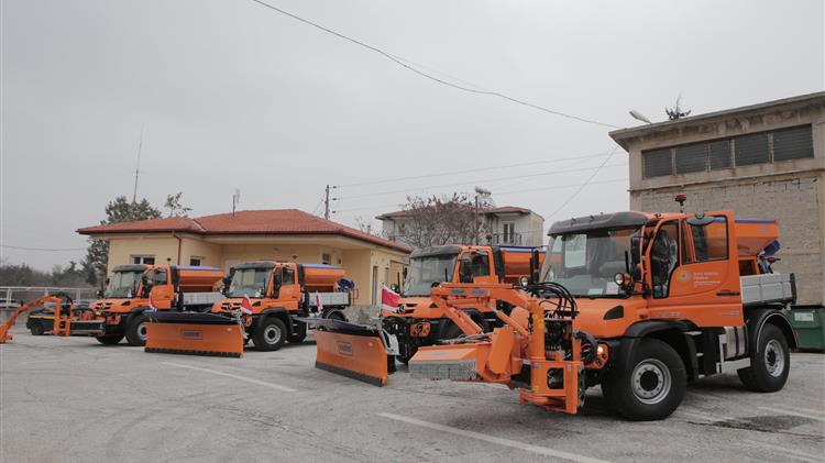 Ολοκληρώθηκε η δωρεά 83 οχημάτων κοινής ωφέλειας από τον ΤΑΡ 