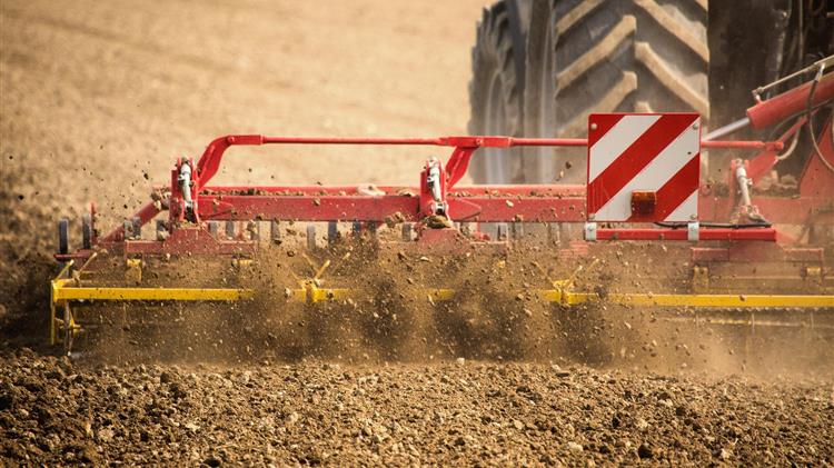 Νέα τεχνολογία εφαρμογών δοκιμάζουν οι αγρότες