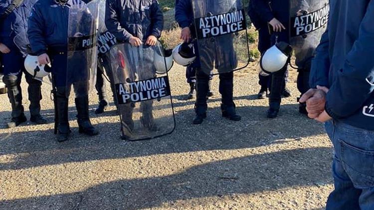 Πράσινο Κίνημα: “Στη Τήνο συντελείται ένα περιβαλλοντικό και πολιτιστικό έγκλημα”