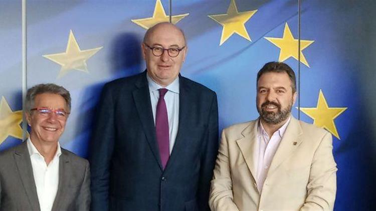 Ανικανότητα, αδιαφορία, επιλεκτική πληροφόρηση για το τεράστιο πρόβλημα της τιμής του ελαιολάδου από το ΥΠΑΑΤ