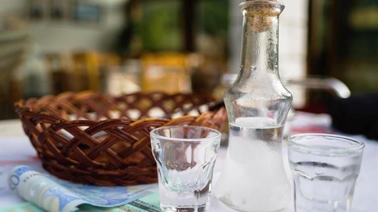 Μονόδρομος η ανάκληση της απόφασης για το χύμα τσίπουρο