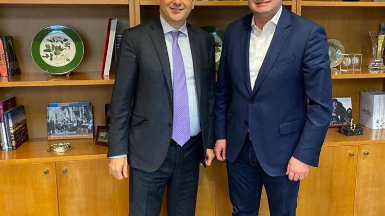 Συνάντηση Χατζηδάκη με τον δήμαρχο Αριστοτέλη και την «Ελληνικός Χρυσός»