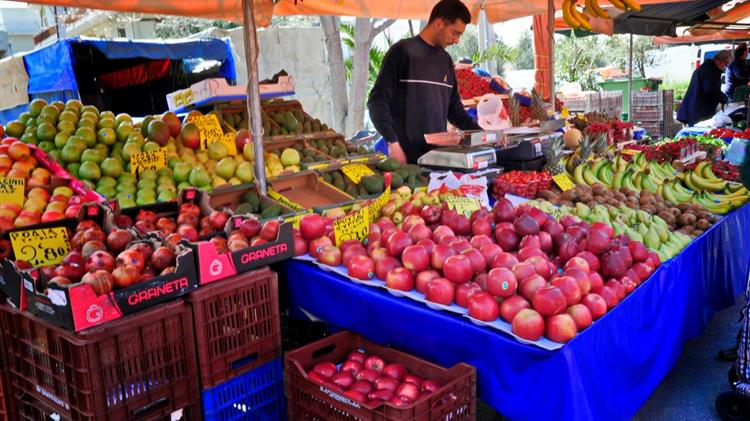 Υπαίθριο εμπόριο: Τα δικαιολογητικά για την άδεια παραγωγού και επαγγελματία πωλητή