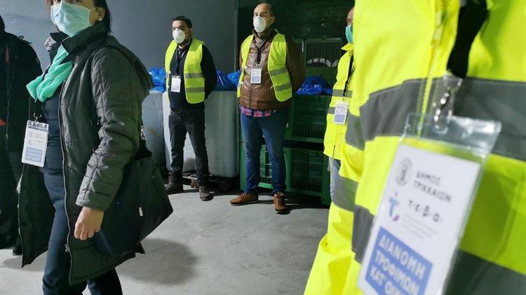 Δ. Τρικκαίων: Κατ' οίκον διανομή τροφίμων σε δικαιούχους προγράμματος αλληλεγγύης