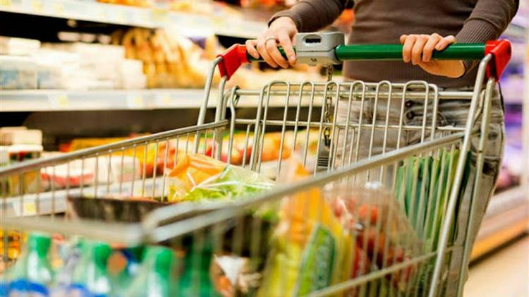 Πώς το «Shrinkflation» συρρικνώνει το καλάθι των νοικοκυριών