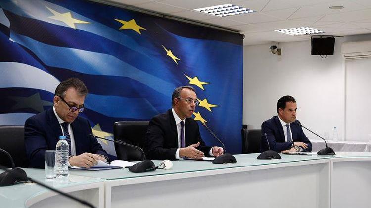 Ολοκληρωμένο σχέδιο για την τόνωση της ελληνικής οικονομίας -live