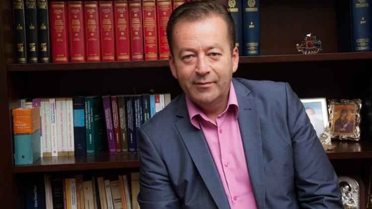 Κόκκαλης: για έκπτωση 10% στη φορολογία συνεταιριζόμενων αγροτών