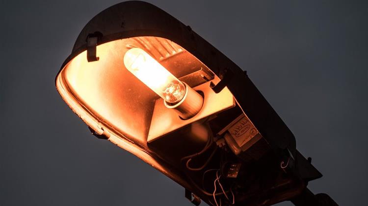 Δήμος Αθηναίων: Με ένα κλικ απαλλαγή από τέλη καθαριότητας και φωτισμού