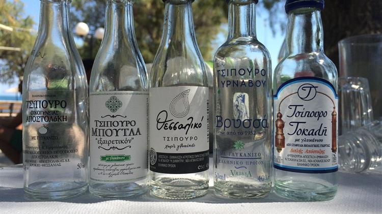 Εξαγωγές ελληνικών αποσταγμάτων: Στο 68% το μερίδιο του ούζου 