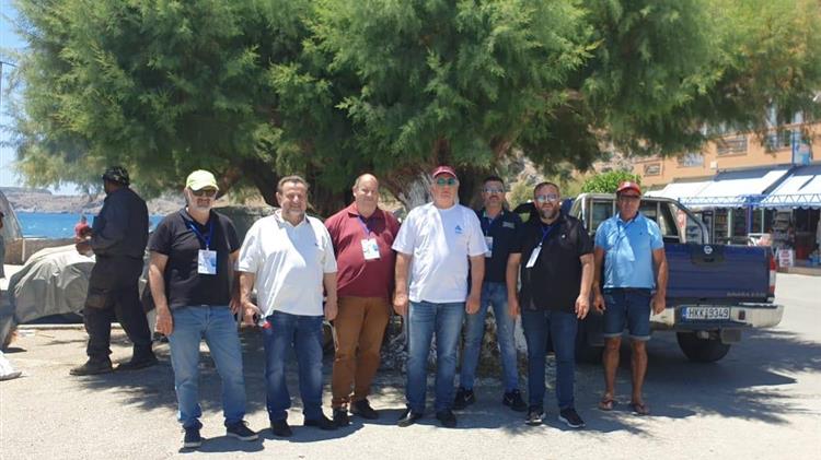 Με επιτυχία η δράση εθελοντικού καθαρισμού της παραλίας Τσούτσουρα 