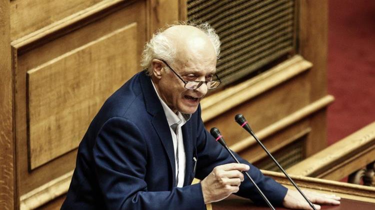 Σπ. Λάππας: Αόρατοι οι αγρότες