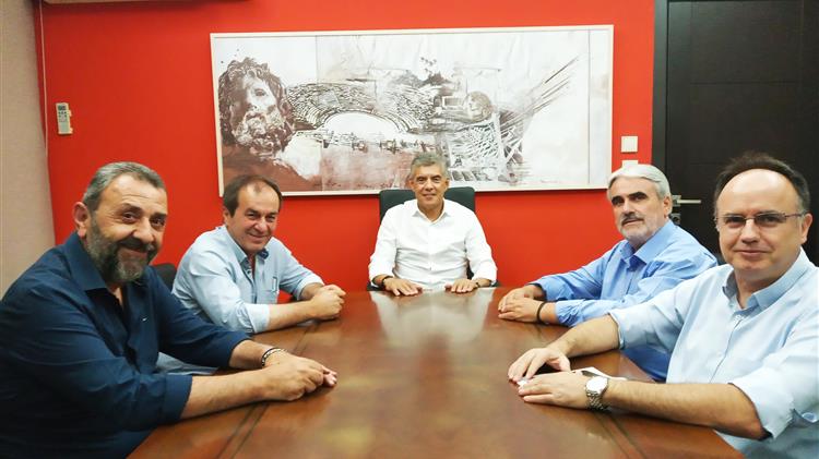 Συνεργασία Περιφέρειας και  θεσσαλικών Επιμελητηρίων με  νέα προγράμματα  για τη στήριξη της μικρομεσαίας επιχειρηματικότητας