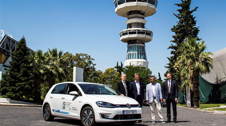 Ένα Volkswagen e-Golf στη ΔΕΘ-Helexpo