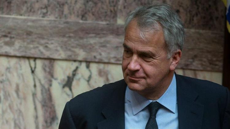 Βορίδης: Δεν κλείνουν τα εκτροφεία γουνοφόρων ζώων