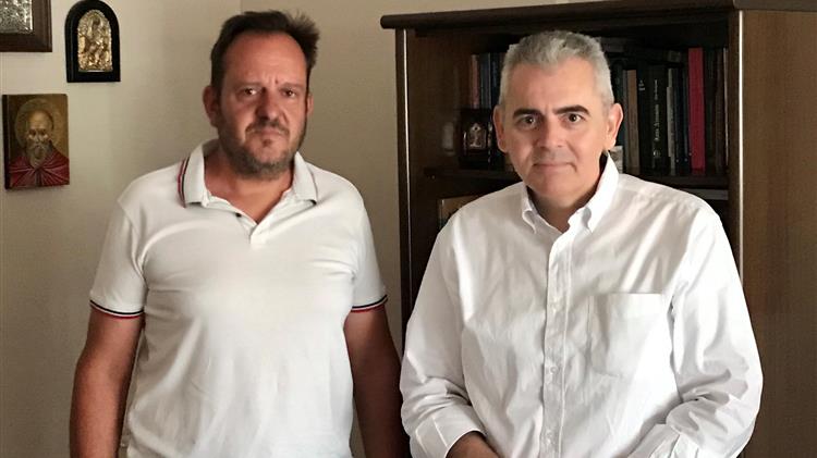 Χαρακόπουλος: Επιπλέον μέτρα για τη στήριξη μικρών οινοποιών