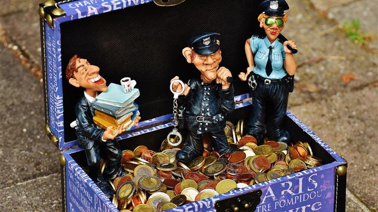 EU tax package seeks to crack down on tax fraud