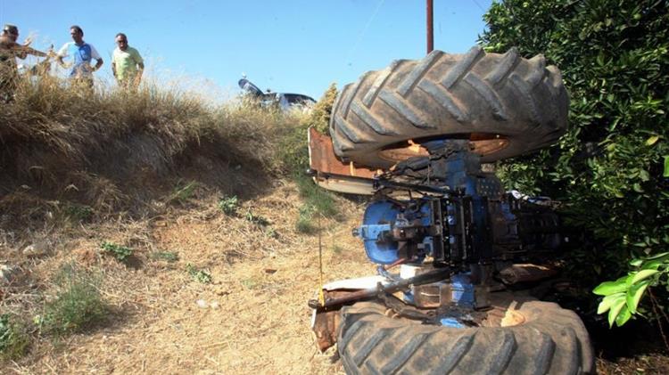 Χανιά: Στην εντατική ο αγρότης που καταπλακώθηκε από το τρακτέρ του