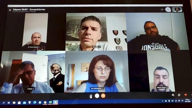 «Συνομιλώντας με την Ελλάδα που παράγει» σε Λάρισα  και Θεσσαλία