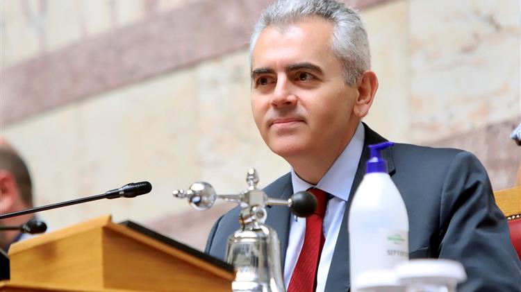 Εξετάζετε άμεση επαναφορά του “αγροτικού πετρελαίου”;