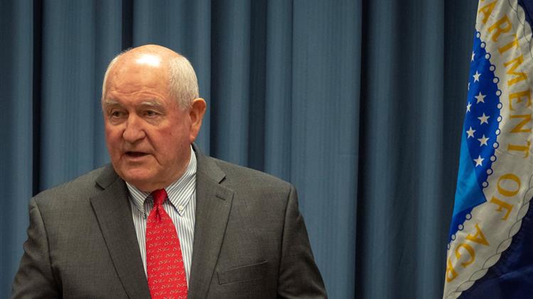 ΗΠΑ: Αποκαλεί το «Farm to Fork» της ΕΕ, «προστατευτικά» αγροτικά σχέδια