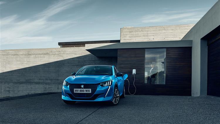 Πρώτη η PEUGEOT στις πωλήσεις ηλεκτρικών αυτοκινήτων!