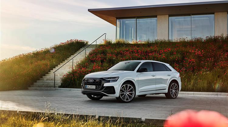 Audi Q8 TFSI e quattro: η plug-in υβριδική έκδοση του Q8