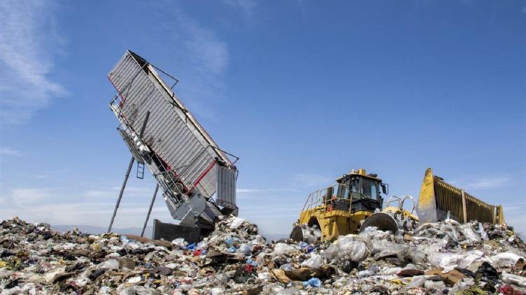 Υπογράφηκε η σύμβαση για την αποκατάσταση του Χ.Υ.Τ.Α. δήμου Σερρών